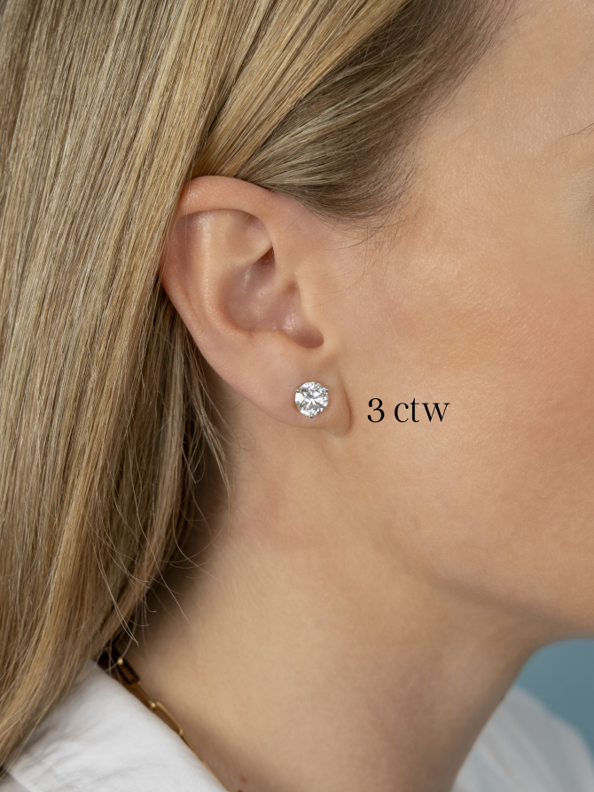 Lab Grown Round Diamond Studs 14K